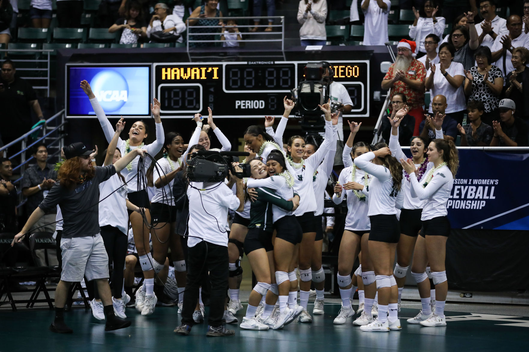 Wahine Celebration vs SD
